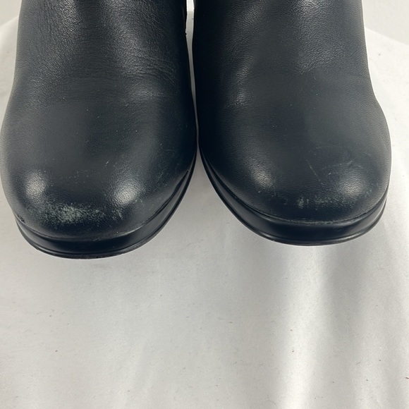 Litfoot Leather Wedge Booties - Picture 4 of 10